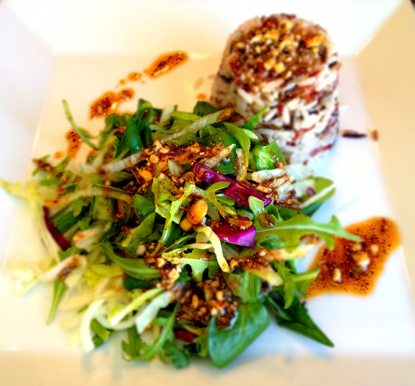 Ensalada de Arroz Salvaje con vinagreta de frutos secos