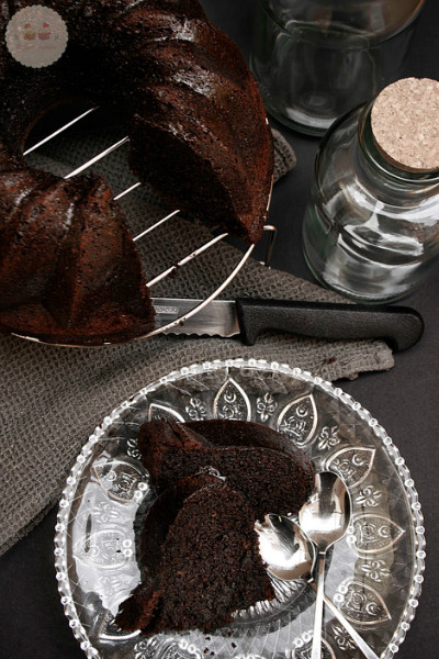 Bundt cake de birra y chocolate