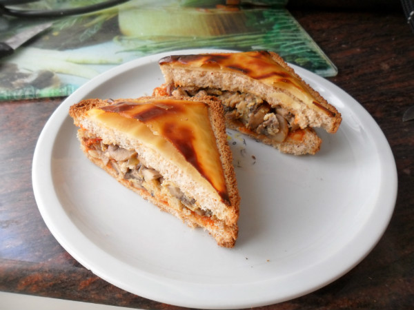 Sandwich de champiñones