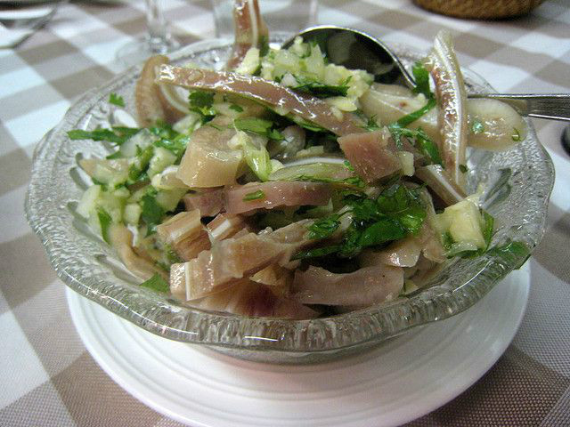 oreja de cerdo a la vinagreta